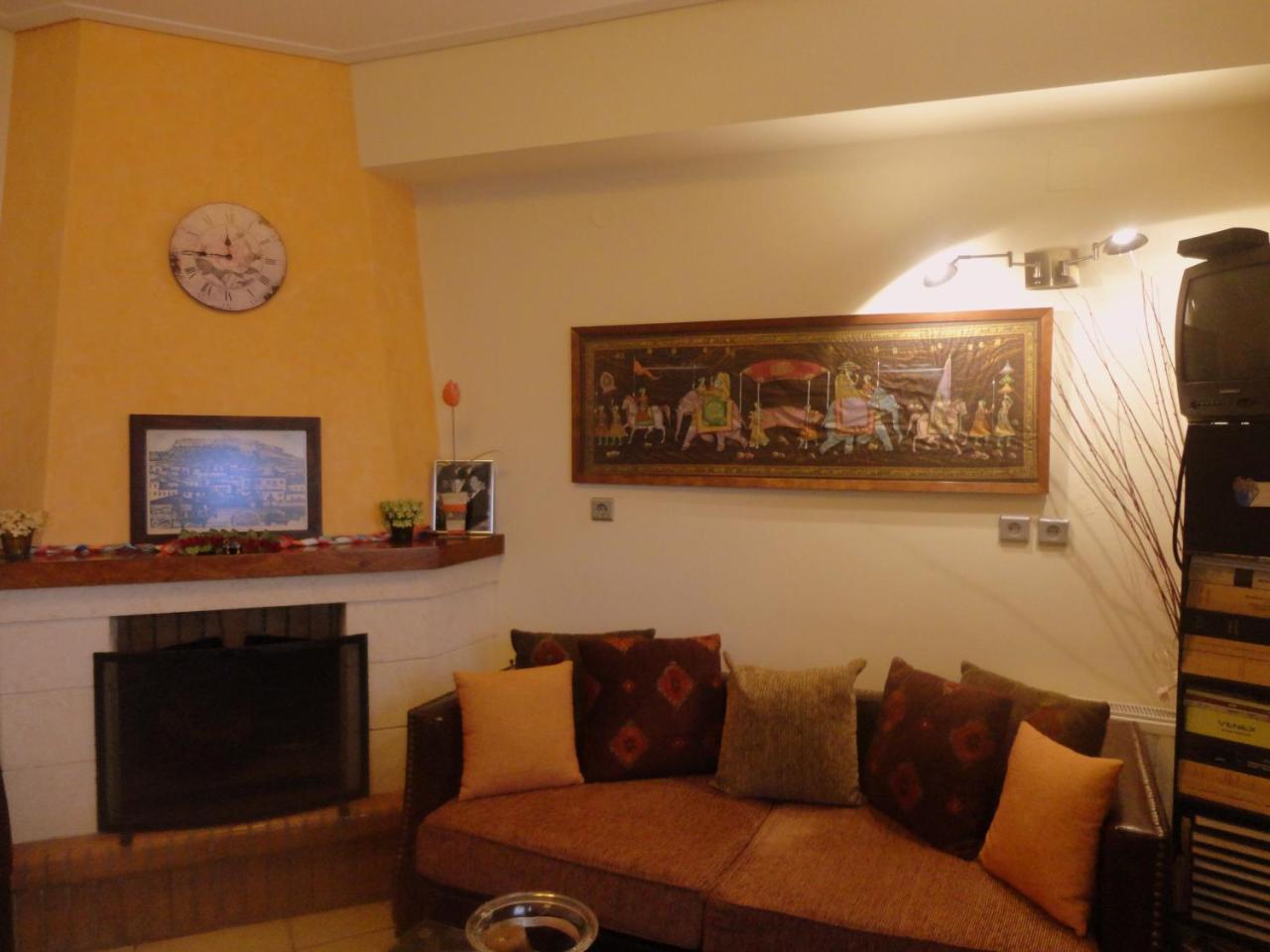 Lirio Guest House Makrakómi Esterno foto