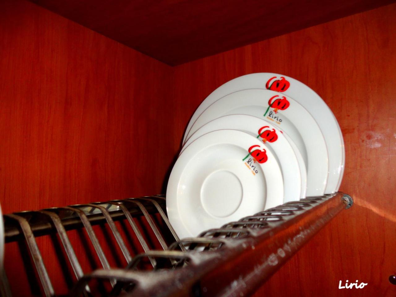 Lirio Guest House Makrakómi Esterno foto